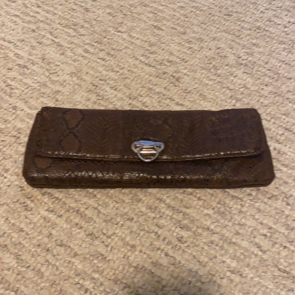Brown snake skin clutch/purse - Picture 3 of 3